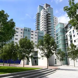 Marlin Bridge - Empire Square Apart Otel Londra