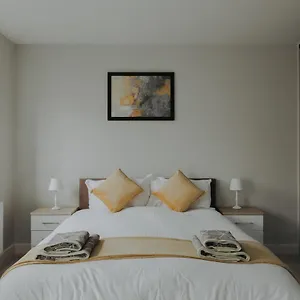 https://weaver-terrace.hotelsin-chester.com
